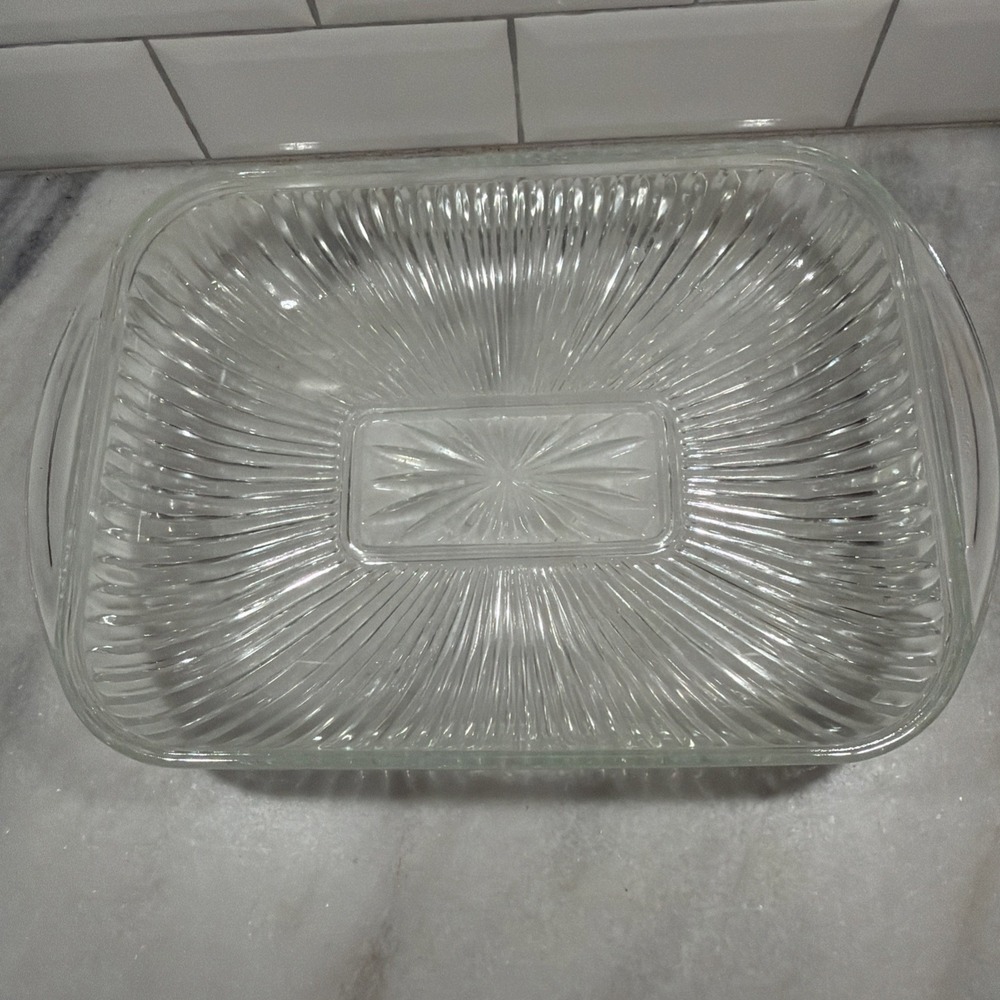 Vtg Oven-proof Ribbed Casserole Dish Rectangle 14x8" MCM Vtg Pressed Glass GW996 - Picture 4 of 10